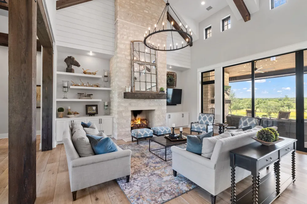 1457 Avenida High View Driftwood, TX 78619