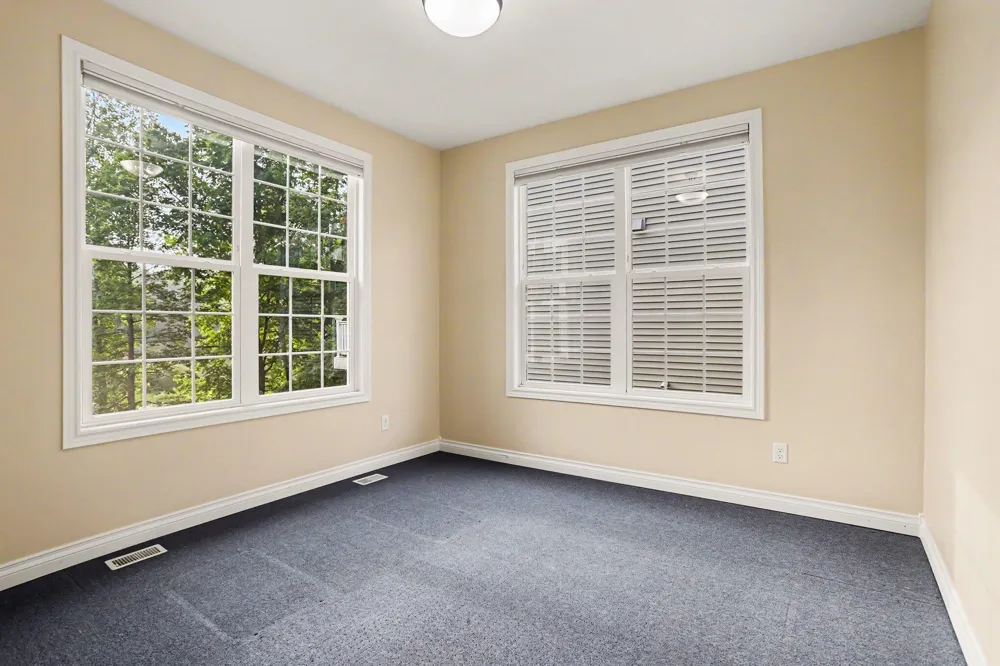 6945 Hunters Creek Kalamazoo, MI 49048