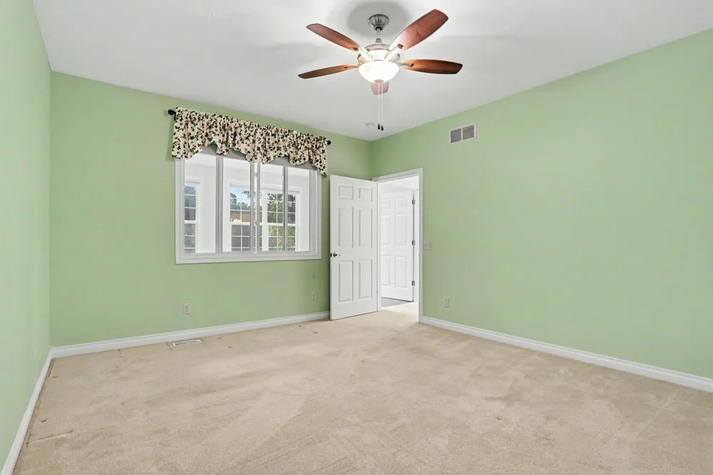 6945 Hunters Creek Kalamazoo, MI 49048