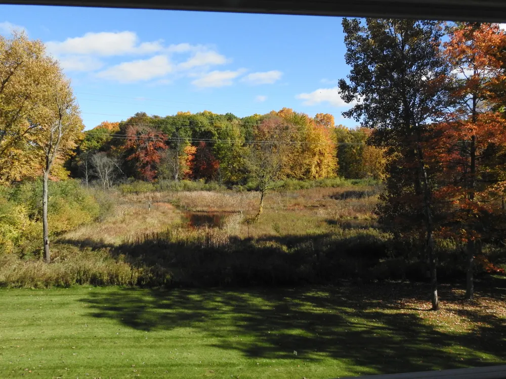 6945 Hunters Creek Kalamazoo, MI 49048