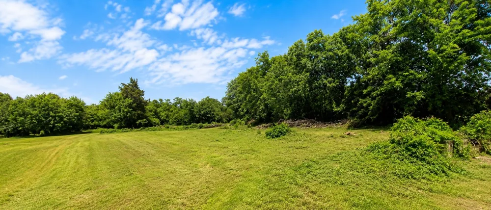 504 Hampton Road DeSoto, TX 75115