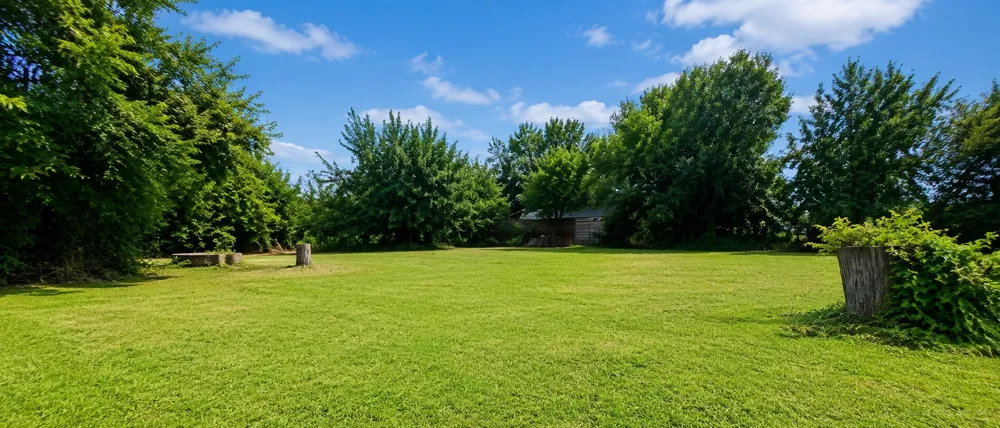 504 Hampton Road DeSoto, TX 75115