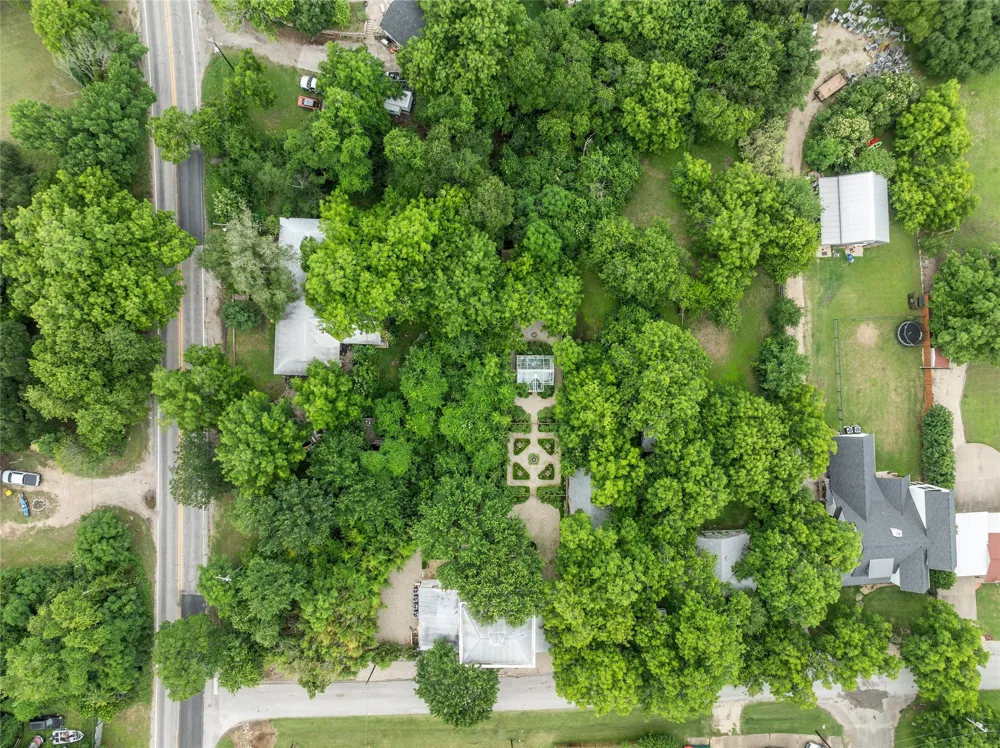 401 E Avenue A Valley Mills, TX 76689