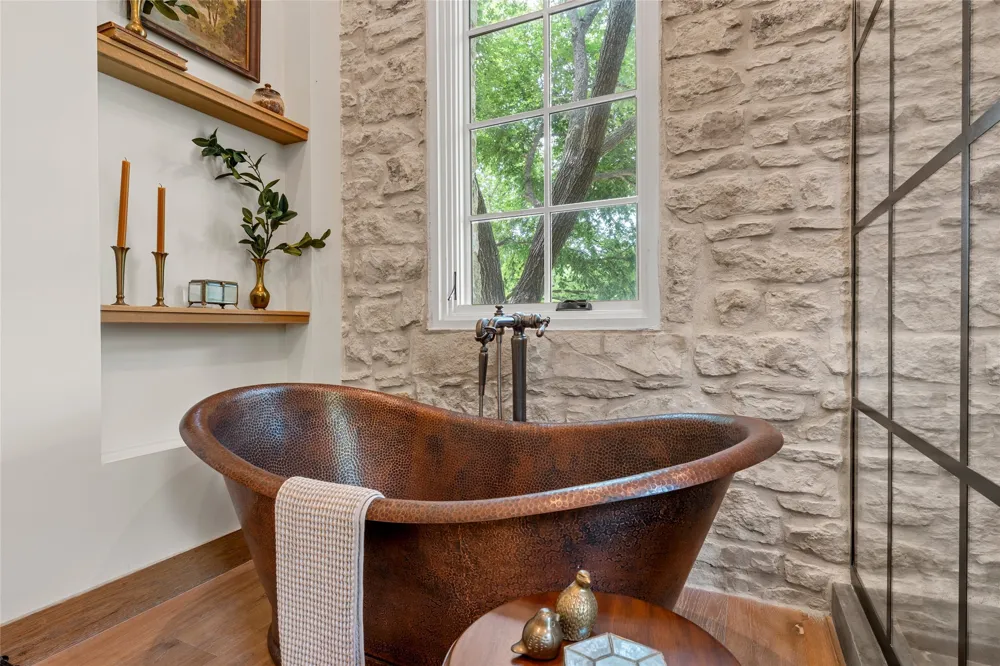 401 E Avenue A Valley Mills, TX 76689