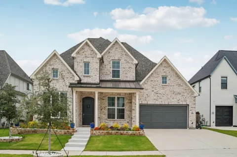 3960 Medio Creek Drive