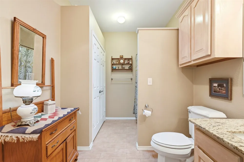 302 King Shore Boulevard Scroggins, TX 75480