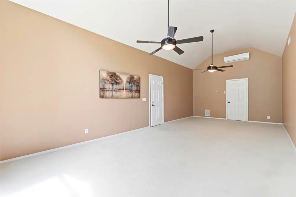 302 King Shore Boulevard Scroggins, TX 75480