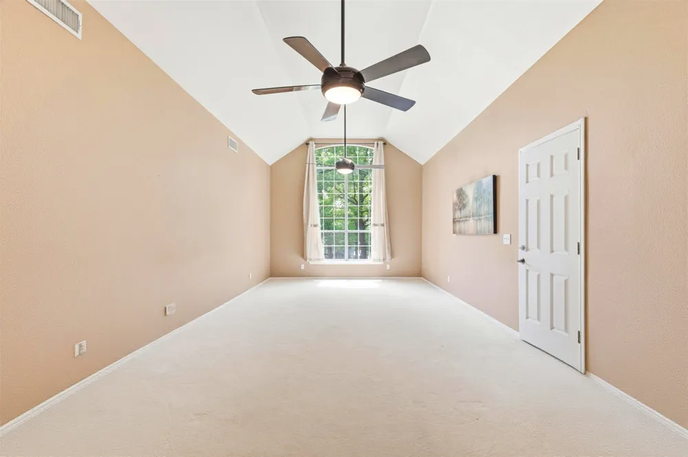 302 King Shore Boulevard Scroggins, TX 75480