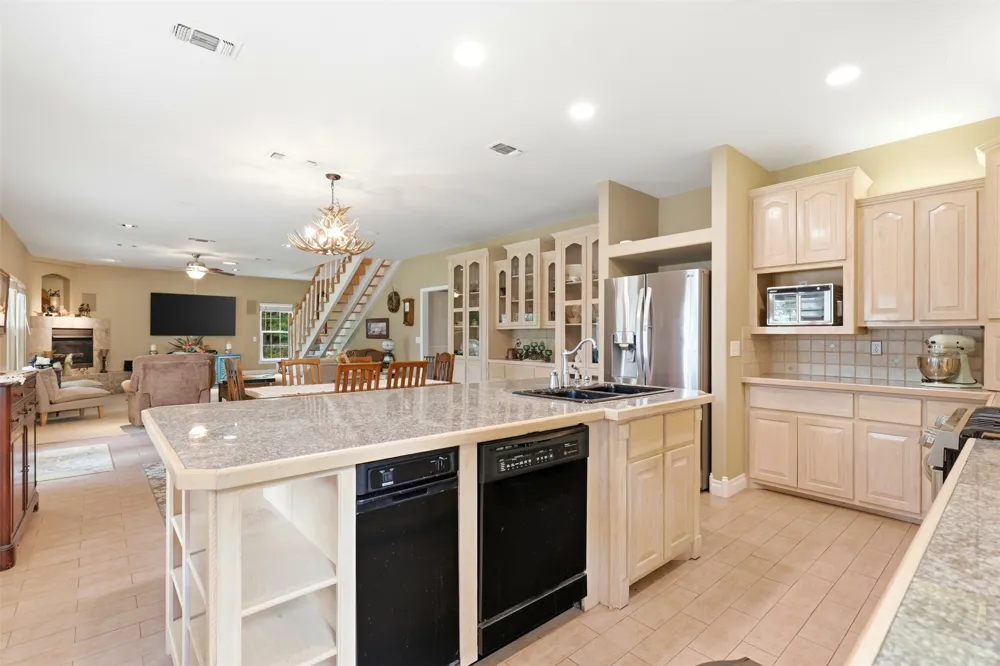 302 King Shore Boulevard Scroggins, TX 75480