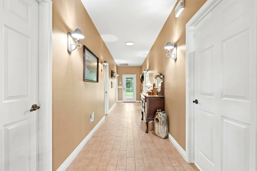 302 King Shore Boulevard Scroggins, TX 75480