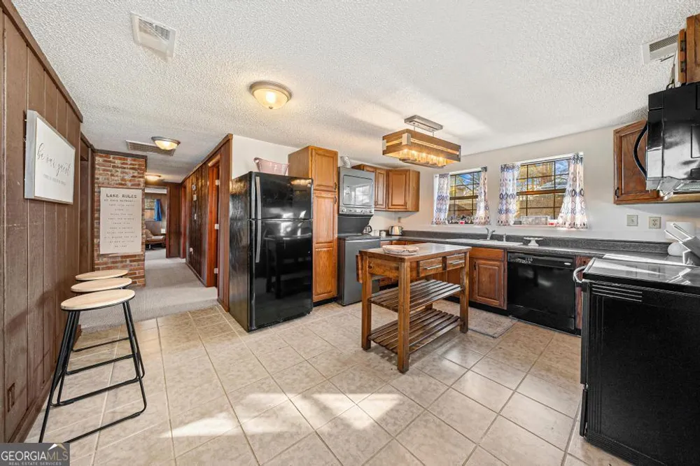 618 Sunrise CIR Fair Play, SC 29643