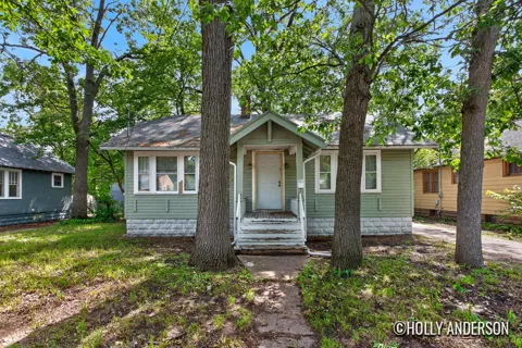3012 9th Street