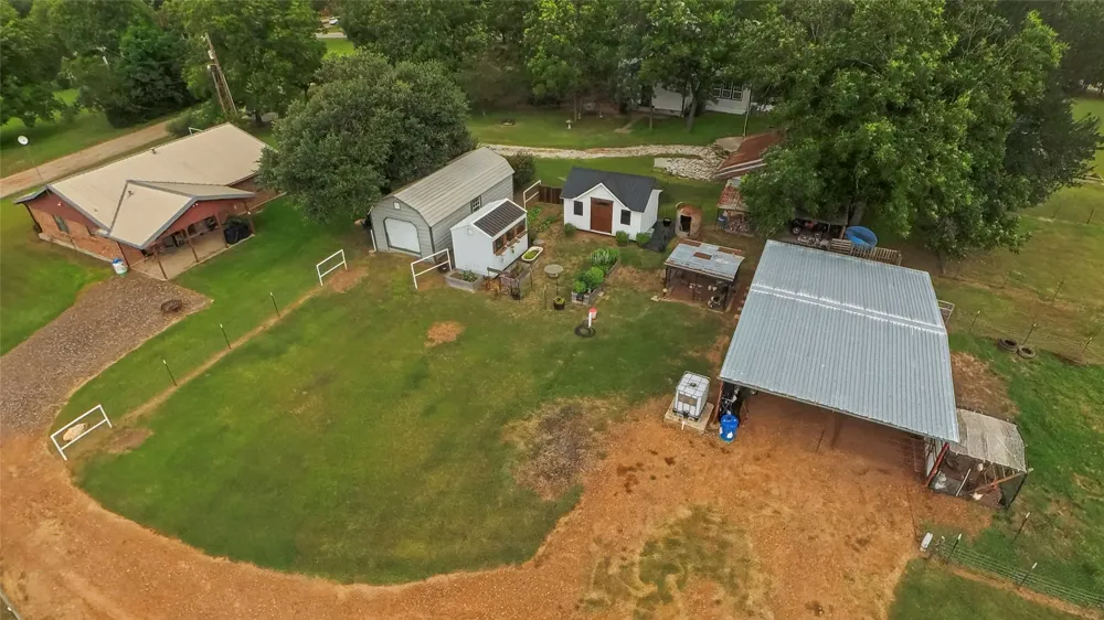 110 Avenue D Wortham, TX 76693