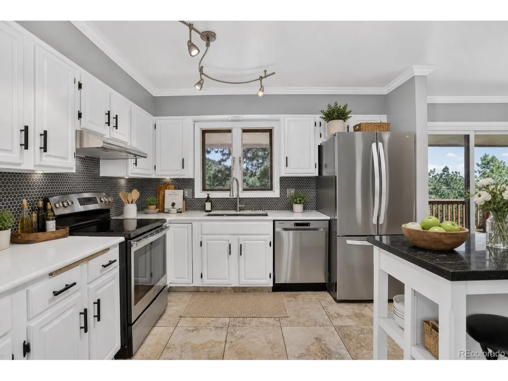 6417 High Drive Morrison, CO 80465