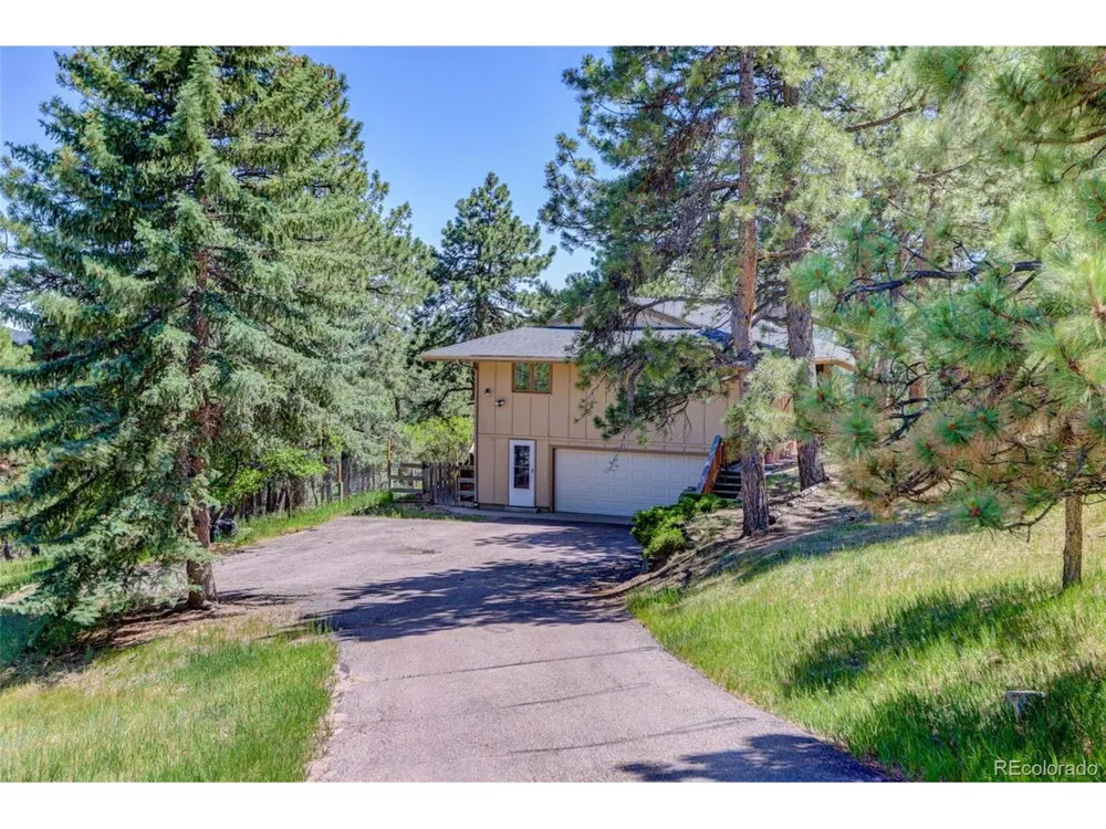 6417 High Drive Morrison, CO 80465