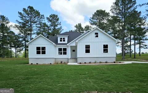 270 Woodridge LN
