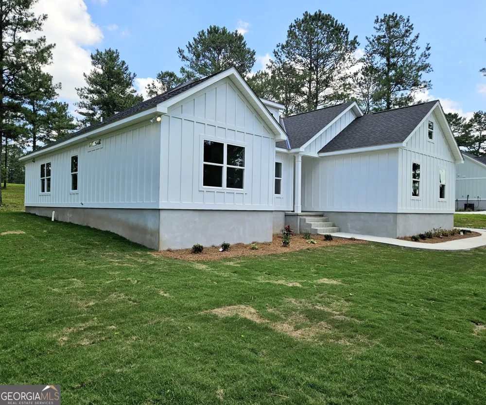 270 Woodridge LN Cairo, GA 39827