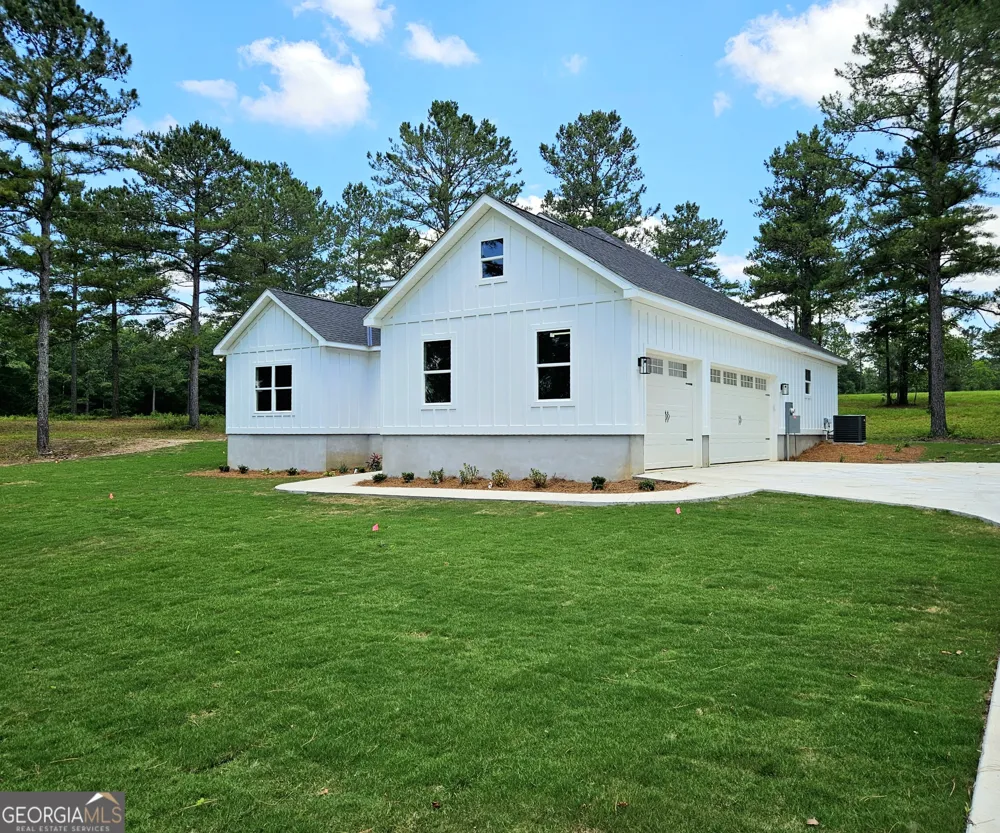 270 Woodridge LN Cairo, GA 39827