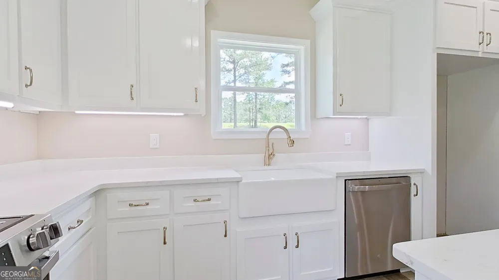 270 Woodridge LN Cairo, GA 39827