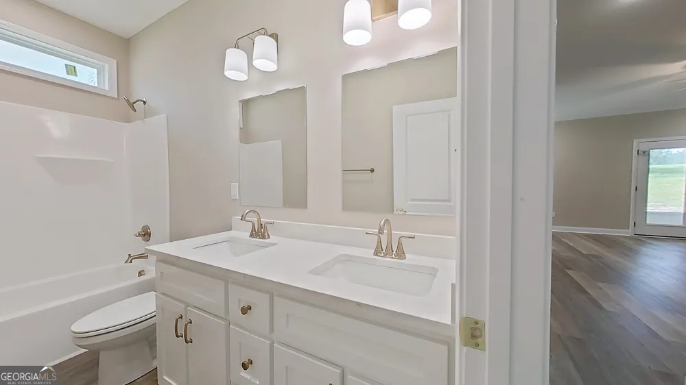270 Woodridge LN Cairo, GA 39827