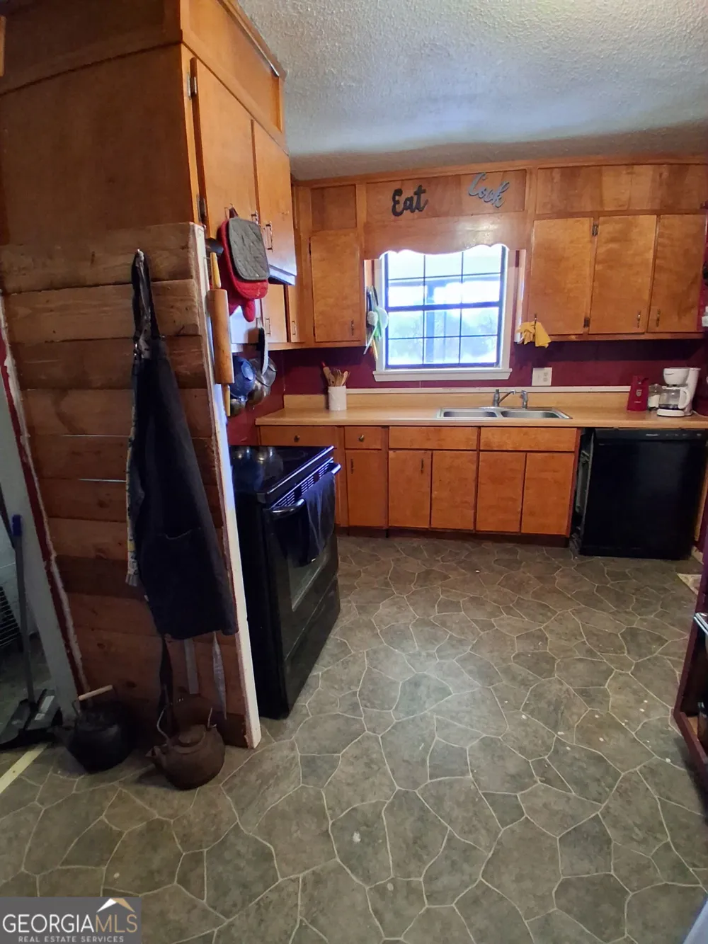 161 MEADOWBROOKE LN Summerville, GA 30747