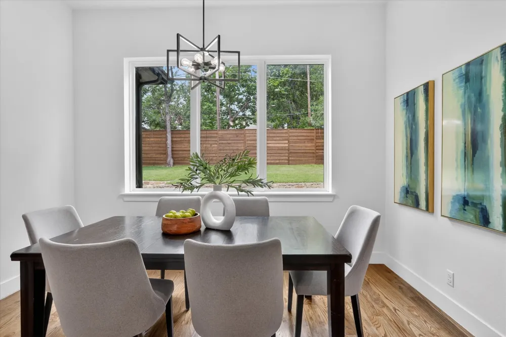 1727 Ramsey Dallas, TX 75216