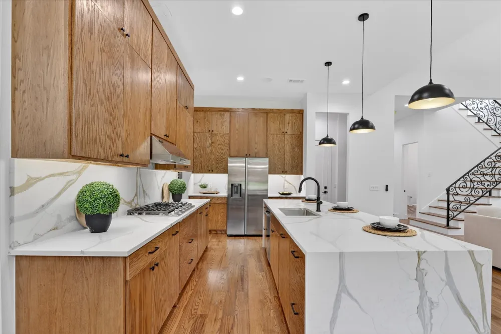 1727 Ramsey Dallas, TX 75216