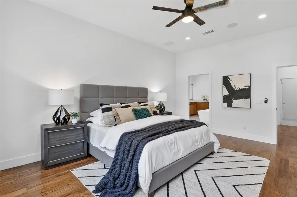 1727 Ramsey Dallas, TX 75216