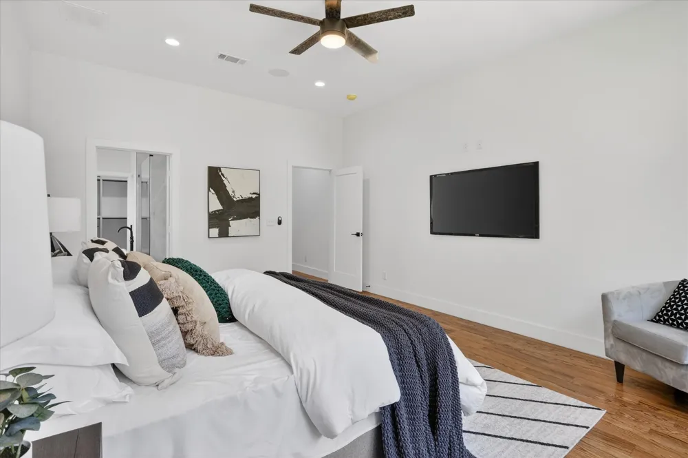 1727 Ramsey Dallas, TX 75216