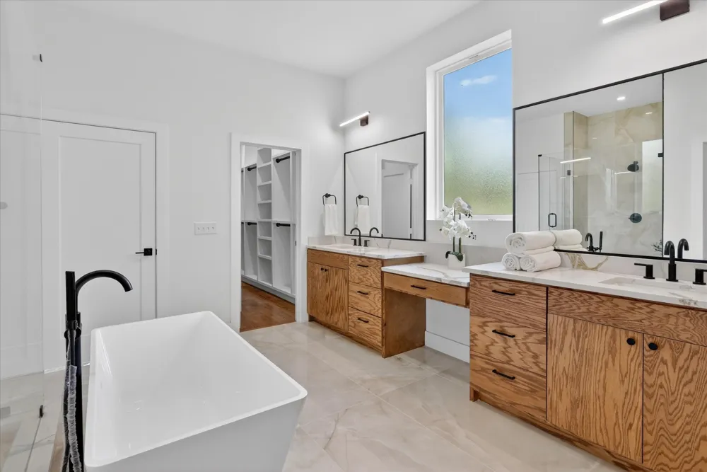1727 Ramsey Dallas, TX 75216