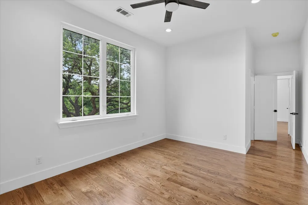 1727 Ramsey Dallas, TX 75216
