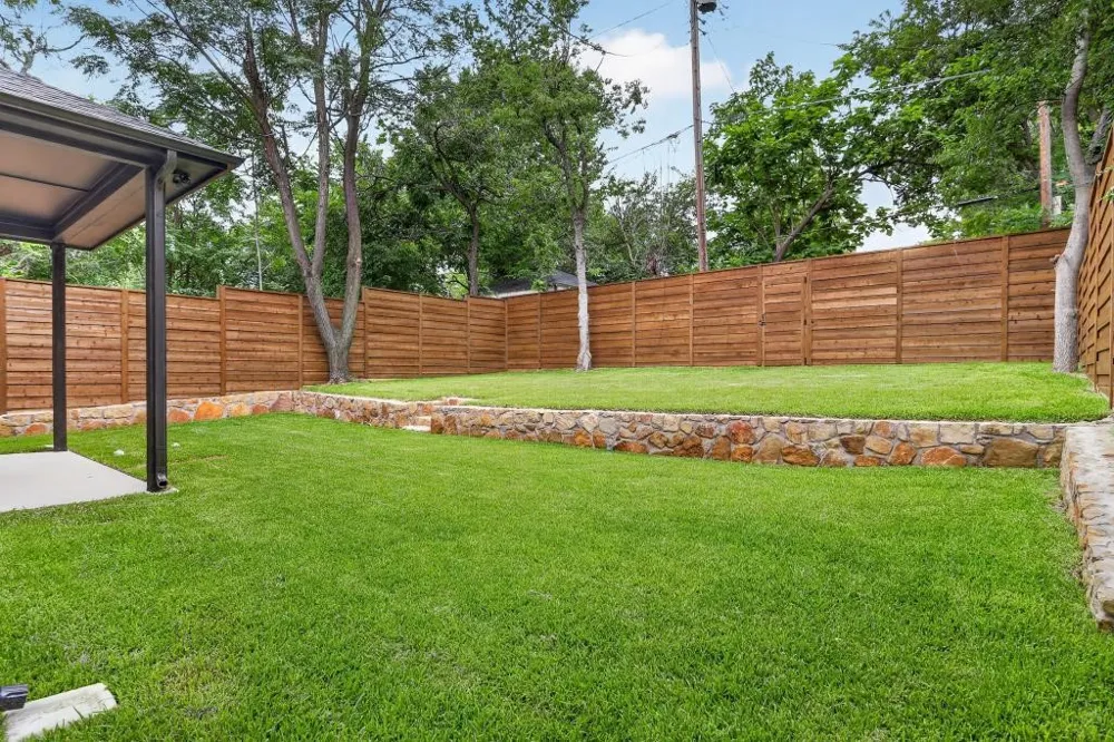 1727 Ramsey Dallas, TX 75216