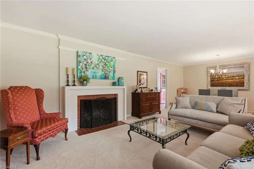 1019 Oakcrest Drive Reidsville, NC 27320