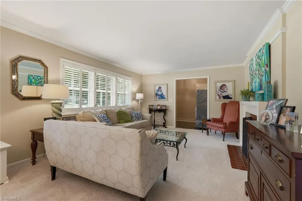 1019 Oakcrest Drive Reidsville, NC 27320