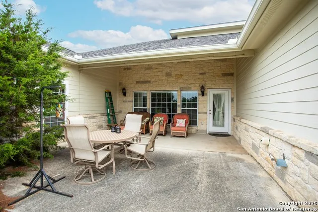 113 Pond Creek Ln Hunt, TX 78024