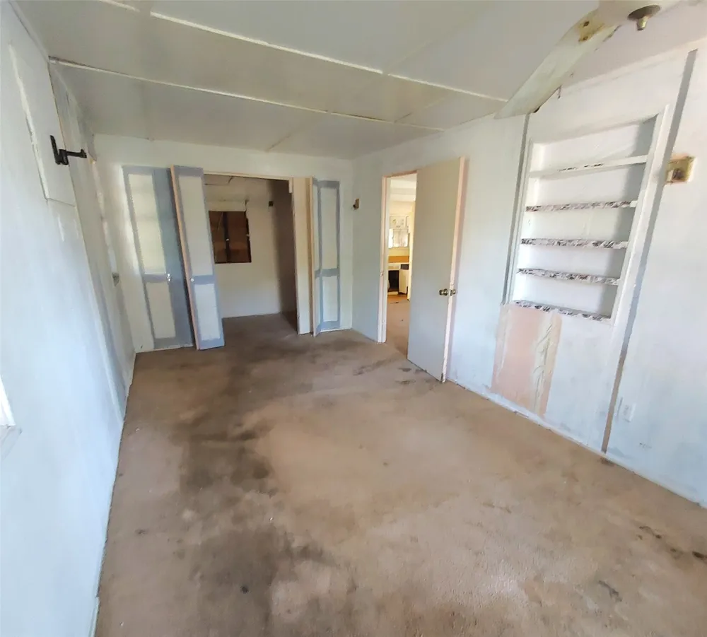 1805 Cherokee Trace Tool, TX 75143