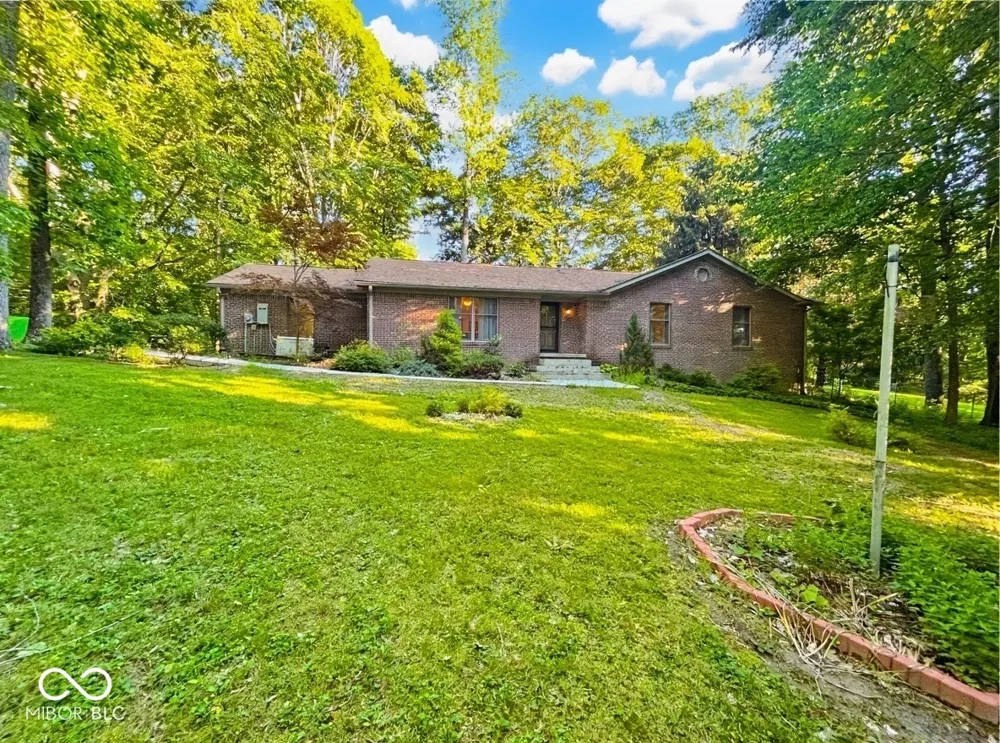 1492 Ranch Trail Martinsville, IN 46151