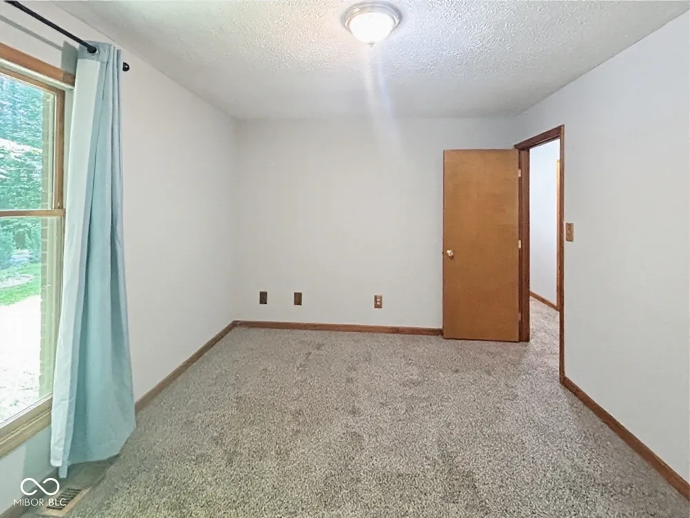 1492 Ranch Trail Martinsville, IN 46151