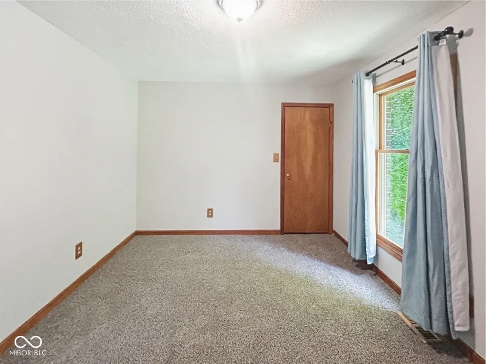 1492 Ranch Trail Martinsville, IN 46151