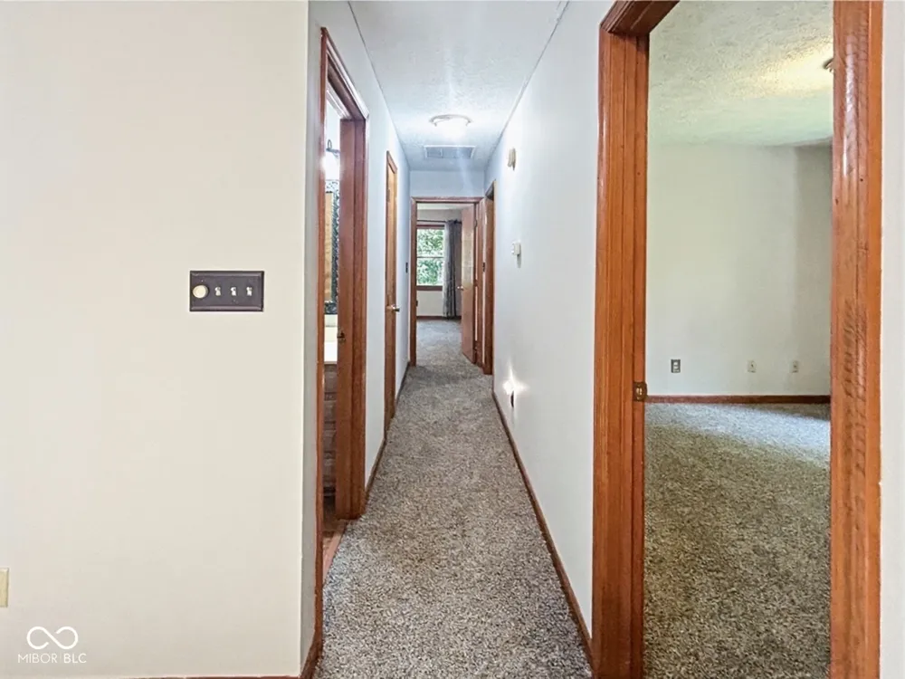 1492 Ranch Trail Martinsville, IN 46151