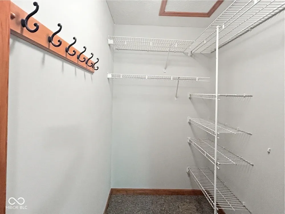 1492 Ranch Trail Martinsville, IN 46151