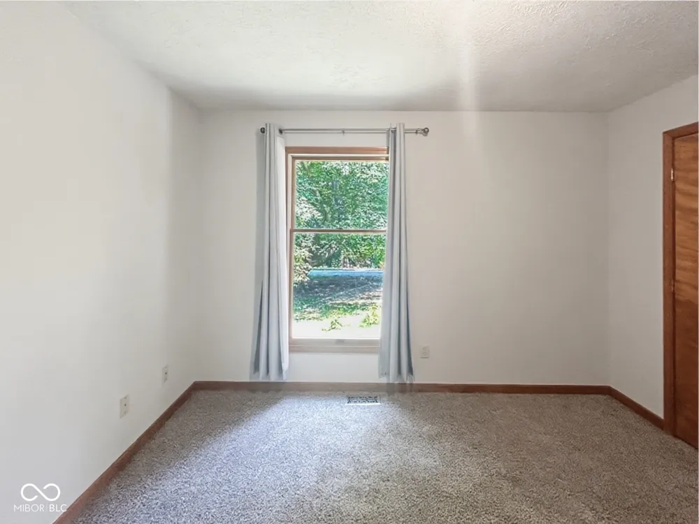 1492 Ranch Trail Martinsville, IN 46151