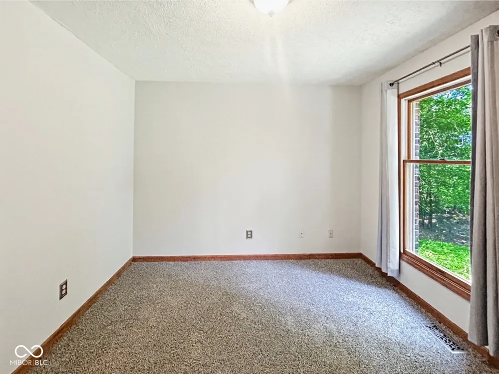 1492 Ranch Trail Martinsville, IN 46151