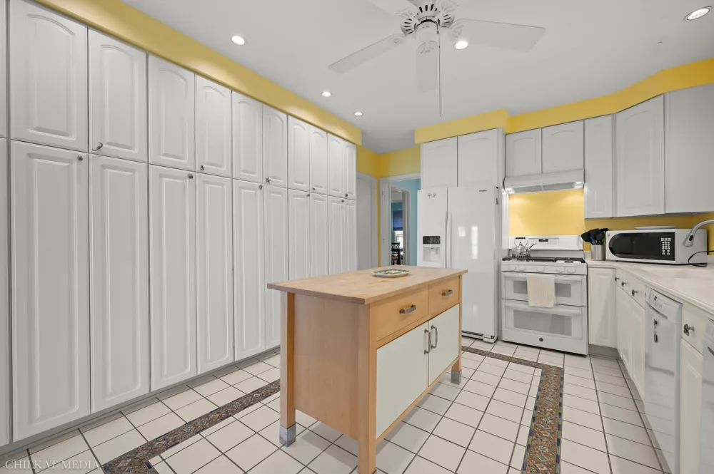 2815 Lake Pines Path St. Joseph, MI 49085