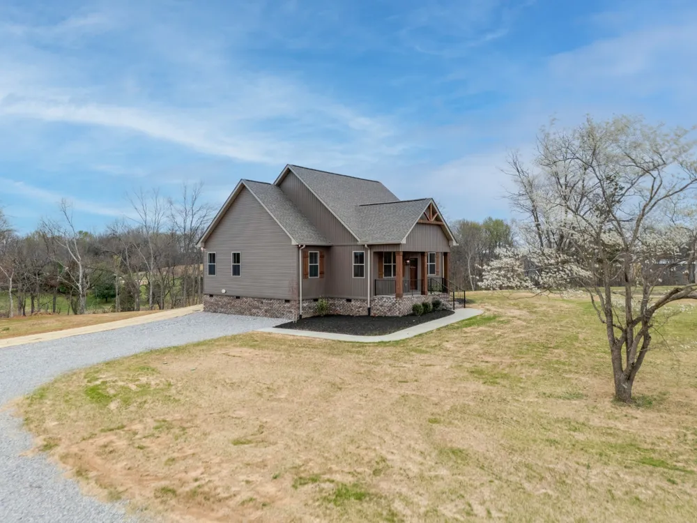 6841 Highway 41 Cedar Hill, TN 37032