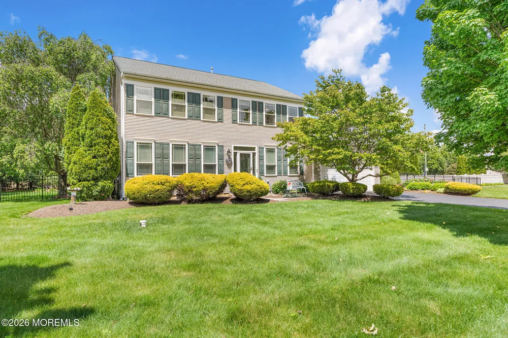 61 Cliffwood Drive Allentown, NJ 08501