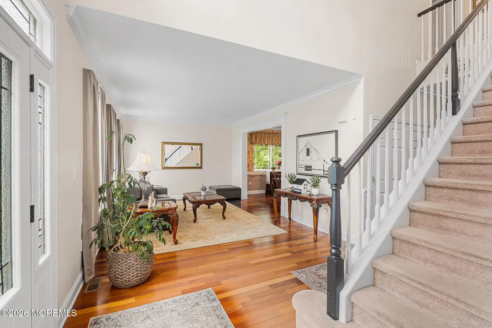 61 Cliffwood Drive Allentown, NJ 08501