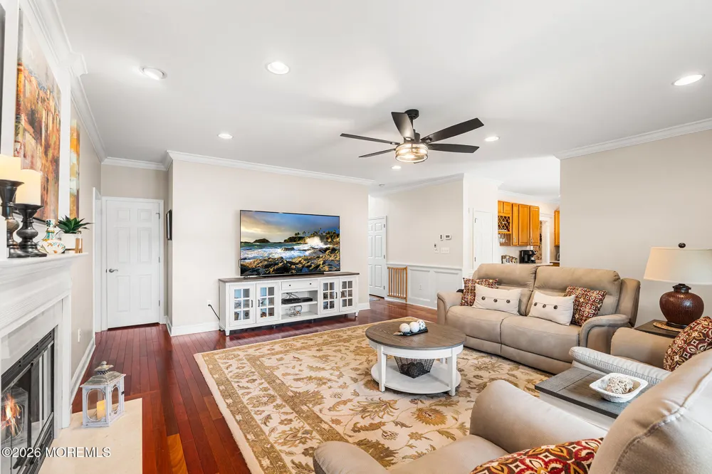 61 Cliffwood Drive Allentown, NJ 08501