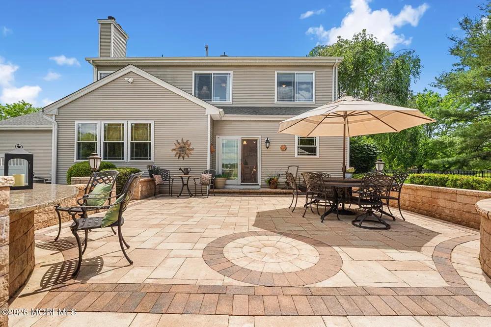 61 Cliffwood Drive Allentown, NJ 08501