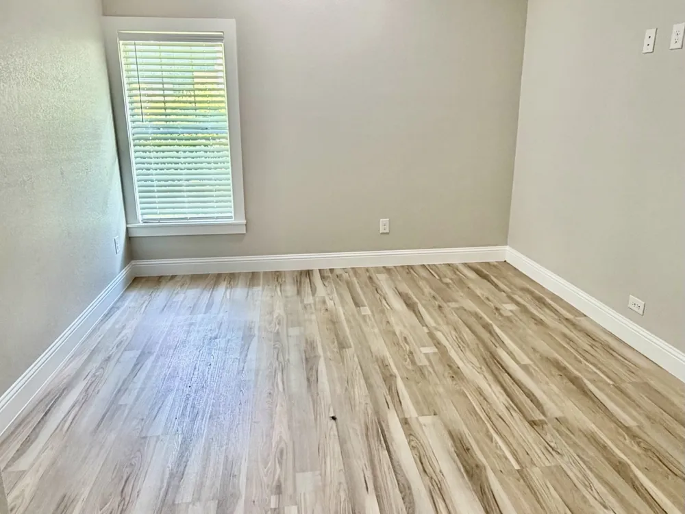 7000 Park Place Drive Richland Hills, TX 76118